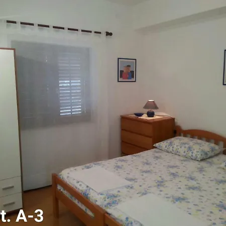 Appartement A1 Marina, Okrug Gornji *