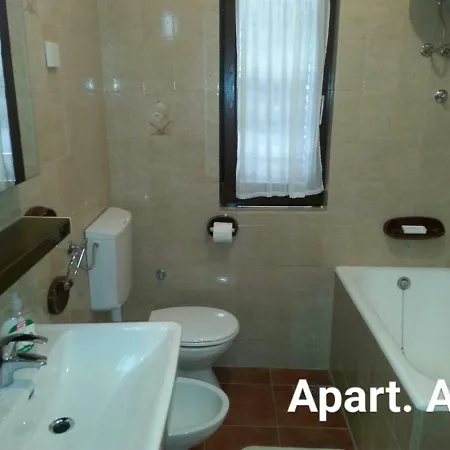 A1 Marina, Okrug Gornji Appartement *